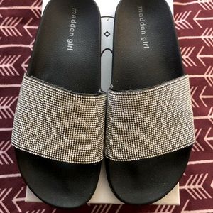 Steve Madden Slides
